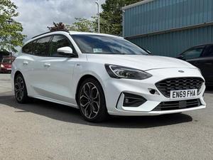 Ford Focus Estate 1.5 EcoBlue ST-Line X Automatique Euro 6 5 portes Blanc, occasion en bon état - Product Image 3