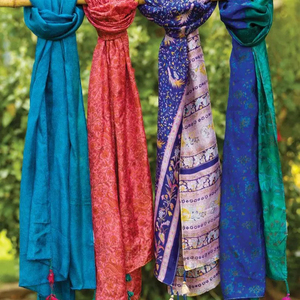 Women Fashionable <b>Silk</b> Scarves Shawls Smooth Lightweight Fabric Decorative Floral Print Elegant Neck Shoulder <b>Head</b> <b>Wrap</b> - Product Image 3