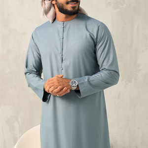 Fournisseur de thobes sur mesure, robe arabe traditionnelle, tissu confortable pour les marques de mode et les commandes en gros - Product Image 3