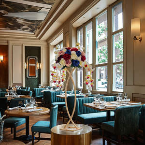 Centros de Mesa de Lujo para Decoración Elegante de Mesas, Soporte Geométrico de Metal Dorado con Logotipo Personalizado, Moderno, OEM, para Fiestas - Product Image 3