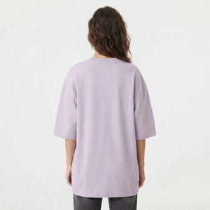 T-shirt surdimensionné personnalisé pour femme, violet, épaules tombantes, col rond, coupe ample, manches trois quarts, jersey en coton, longueur longue - Product Image 4