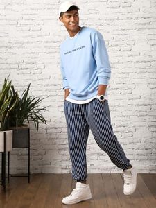 เสื้อสเวตเชิ้ตผู้ชาย ระบายอากาศได้ดี ผลิตตามสั่ง OEM คุณภาพสูง เสื้อสเวตเชิ้ตแบบถัก ซับในอย่างดี ชุดกีฬาแบบสวมหัว มีฮู้ด - Product Image 4