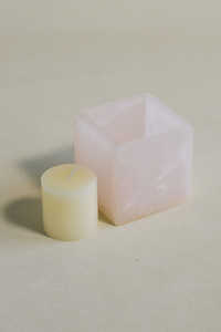 Porte-bougie en onyx rose, cube de marbre de 80 mm, support décoratif résistant à la chaleur pour bougies coniques, votives et en forme de pilier - Product Image 4