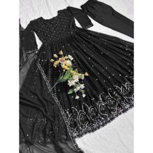 Robe Anarkali de soirée pour femmes avec pantalon et dupatta assorti - Product Image 4