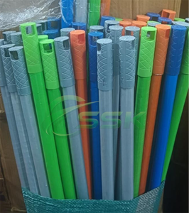Máquina para Fabricar Palos de Escoba de Madera de Eucalipto con Cabezal de PVC y Cerdas Suaves, Diseño Portátil para Limpieza del Hogar y Baño - Product Image 6