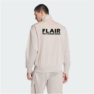 Chaqueta deportiva beige con cremallera y pantalones deportivos a juego - Product Image 2