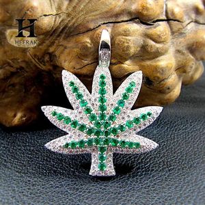 Collar con colgante de hoja de marihuana con incrustaciones de diamantes, estilo Hip Hop, con dije de hoja de cannabis verde esmeralda y diamante cultivado en laboratorio, al por mayor - Product Image 5