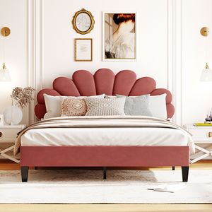 Letto matrimoniale imbottito con piattaforma e testiera in velluto rosso fagiolo con motivo floreale - Product Image 3