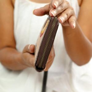 Western Hand Carved Design <b>Women's</b> Genuine Leather Purse Clutches Vintage Style Zipper Polyester Direct Manufacturer Wholesaler - Product Image 3