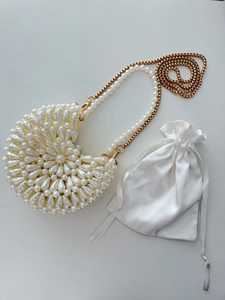 กระเป๋าถือทำมือประดับลูกปัดแก้วแบบกำหนดเองได้ รับรองโดย MS Handicraft จากอุตรพัฒนา ผลิตภัณฑ์แฮนด์เมดจากอินเดีย - Product Image 4