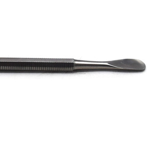 Pousse-cuticules double extrémité en acier inoxydable, nettoyeur d'ongles réutilisable, outil professionnel de manucure et pédicure pour nail art - Product Image 4