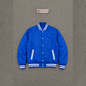Blouson Bomber Varsity Bleu Royal Premium pour Homme – Style Décontracté, Col Rabattu, Boutons en Corne, Coupe Classique, Vêtement d'Hiver Écoresponsable - Product Image 5