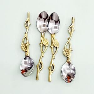 ชุดช้อนสแตนเลสพร้อมกระจกสีเงินชุดเสิร์ฟสลัดทันสมัยมีดีไซน์เรียบหรู - Product Image 3