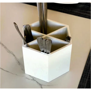 Support à Couverts en Bois Personnalisé à 4 Compartiments – Organisateur de Table pour Cuillères, Couteaux et Fourchettes – Boîte de Rangement en Bois Massif – Porte-Ustensiles en Bois - Product Image 6