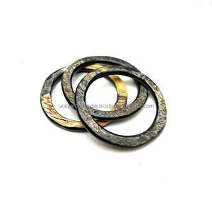 Collection de bijoux naturels faits à la main, bracelets en corne plate, design minimaliste poli et élégant pour une élégance quotidienne, cadeaux de mode - Product Image 3