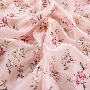 Tela de Chifón de Poliéster 100% de Alta Calidad, 70GSM, Diseño con Estampado de Cerezas, Venta al Por Mayor de Fábrica para Prendas y Vestidos para Niños y Niñas - Product Image 2