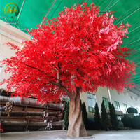 Grand arbre artificiel personnalisé en érable rouge, arbre d'érable artificiel luxuriant d'automne avec tronc en spirale, faux arbre à feuilles rouges pour la décoration des centres commerciaux