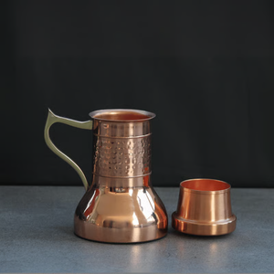 Carafe à eau en cuivre massif de luxe, pichet de service artisanal, article de bien-être naturel, vaisselle de cuisine, décoration intérieure - Product Image 5