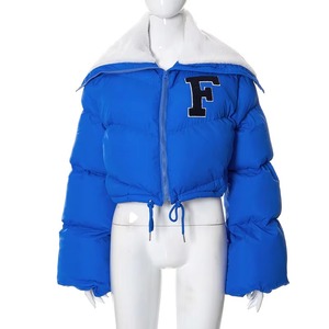 Chaqueta de invierno para mujer con cuello mandarín, cremallera, acanalada, verde, transpirable, gruesa, de piel de oveja y relleno de poliéster ecológico - Product Image 5