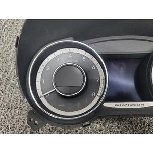 Panel de Instrumentos Usado OEM 940133V100 para Grandeur/Azera HG, TG 2009-2016 - Product Image 3