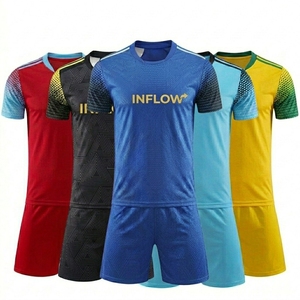 Ensembles d'uniformes d'équipe en gros, maillots de football personnalisés, imprimés par transfert thermique, respirants, séchage rapide, 100% polyester, col en V, manches courtes - Product Image 2