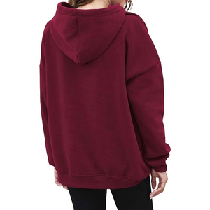 Sweat à capuche personnalisé pour femmes, style streetwear ample, en molleton 100% coton, avec impression de logo sur mesure - Product Image 4