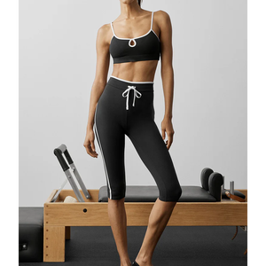 Conjunto Deportivo de 2 Piezas para Mujer, Top Deportivo con Tirantes y Detalles en Contraste, Shorts de Ciclismo, Color Sólido, Transpirable, de Secado Rápido, Spandex/Nailon - Product Image 4