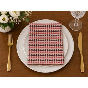 Servilleta de Lino Premium con Estampado Geométrico Triangular – Servilleta Decorativa para Mesa de Comedor, Restaurante y Hogar - Product Image 1