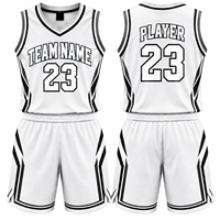 Ensemble d'uniformes de basketball personnalisés en maille respirante – Maillot et short d'équipe avec logo personnalisé, nom et numéro du joueur – Vêtements de sport OEM ODM en gros