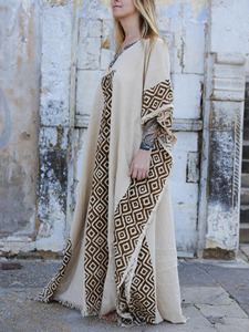 Robe Kaftan en Coton Imprimée à la Main, Longue Maxi Bohème, Tenue de Plage Estivale, Vêtement de Détente, Robe de Vacances Ethnique à Col en V et Coupe Ample - Product Image 6