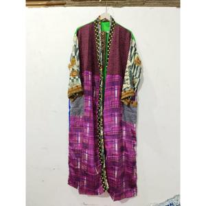ชุดคลุมกิโมโนฤดูร้อนสุดหรู ชุดนอน งานแฮนด์เมด ตัดเย็บจากผ้าซารีอินเดียวินเทจ รีไซเคิล ทำจากผ้าไหม งานแฮนด์เมด - Product Image 3