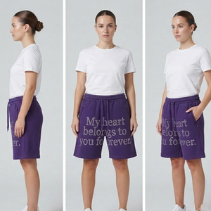 Pantalones cortos de chándal de felpa para mujer con pedrería, cintura con cordón, letras de pedrería y ajuste holgado, estilo casual - Product Image 2