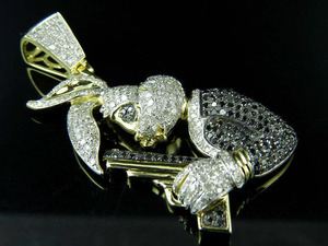 จี้เพชรบักส์บันนี่สไตล์ฮิปฮอปสตรีทแฟชั่นจาก KRISHNAM JEWELS ดีไซน์ทันสมัย พร้อมการตกแต่งระดับพรีเมียม เหมาะสำหรับทั้งชายและหญิง - Product Image 5