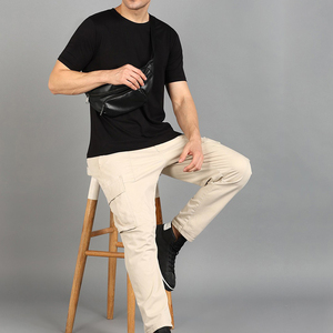 T-shirt décontracté pour homme, coupe classique, jaune uni, manches classiques, col en V, 100% coton, respirant, anti-boulochage, 220g, anti-UV, séchage rapide - Product Image 3