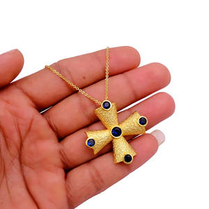 Hermosos Collares con Colgante de Cruz Chapado en Oro con Gema de Iolita - Collar Ajustable con Cadena Deslizante de Múltiples Piedras para Mujer - Product Image 3