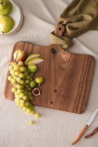 เขียงไม้เนื้อแข็งสำหรับเสิร์ฟอาหาร ชีส และสเต็ก พร้อมรูแขวน - Product Image 5