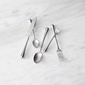 Ensemble de couverts en métal élégant, cuillère, fourchette, couteau en acier inoxydable de qualité supérieure, collection de vaisselle de table pour la cuisine - Product Image 3