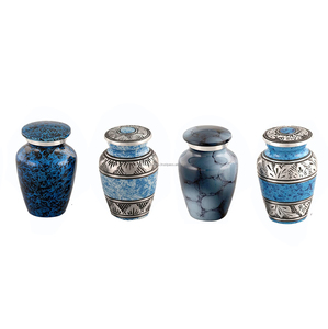 Urna pequeña de metal hecha a mano con banda de flores Recuerdo de latón macizo para cenizas de bebé Juego de 4 piezas - Product Image 5