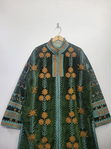 Abrigo Largo de Terciopelo con Bordado Floral, 100% Algodón, con Cierre de Cordón, Transpirable y Suave, Chaqueta Suzani - Product Image 5