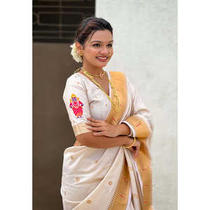 ผ้าไหมพิธานีแบบดั้งเดิมพิเศษ พร้อมลายปักดิ้นทองวิธาลา สำหรับชุดอินเดียและปากีสถาน โดย Elite Weaves - Product Image 4