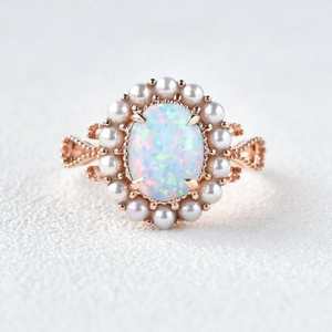 Bague Halo Opale Délicate en Argent Sterling 925 Plaqué Or 14K avec Opale de Laboratoire, Alliance Classique pour Femme, Idéale pour Fêtes et Festivals - Product Image 5