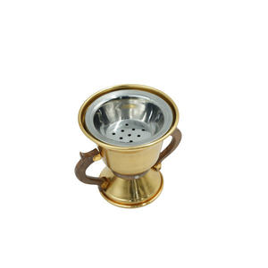 Brûle-encens en laiton doré avec dessus en forme de croissant de lune et motif de mosquée découpé pour usage religieux - Product Image 5