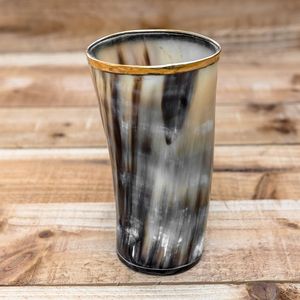 Verre en corne naturelle, verre en corne fait main, verre en corne de buffle, tasse en corne de buffle, tasse en corne naturelle, verre à boire en corne - Product Image 1