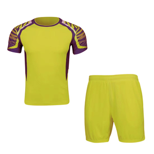 Conjunto de Uniforme Deportivo para Entrenamiento en Equipo, Diseño Personalizado, Camisetas y Pantalones Cortos Deportivos Sublimados, Conjunto de Uniforme de Tela Transpirable de Secado Rápido - Product Image 1