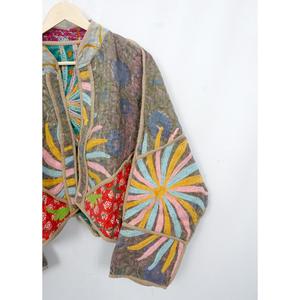 Chaqueta Kantha Vintage Hecha a Mano en India - Abrigo Boho Hippie de Diseño, Chaqueta Kantha Acolchada 100% Algodón - Product Image 3
