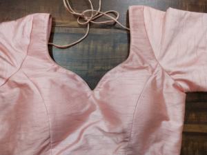 Blouse courte à manches longues en soie/coton Dupion de qualité supérieure avec imprimé floral rose pour un look ethnique Saree - Product Image 4
