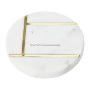 Sous-verres attrayants en céramique avec travail en laiton Sous-verres en marbre en pierre naturelle pour le bureau de l'hôtel ou la maison Design indien - Product Image 1