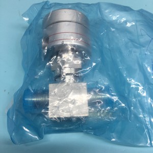 Vanne solénoïde FUJIKIN FPR-71-6.35 - Équipements et pièces semi-conductrices de renommée mondiale à confiance - Product Image 3