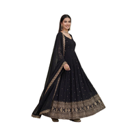 Robe de soirée Fox Georgette Vichitra Maxi, style pakistanais moderne, broderie traditionnelle, travail de sequins et de zari, sans plis