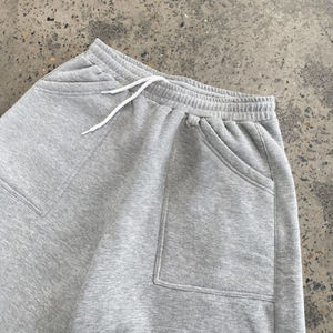 Shorts décontractés surdimensionnés pour hommes en molleton technique 100% coton French Terry avec logo brodé personnalisé, shorts de jogging streetwear personnalisés - Product Image 4